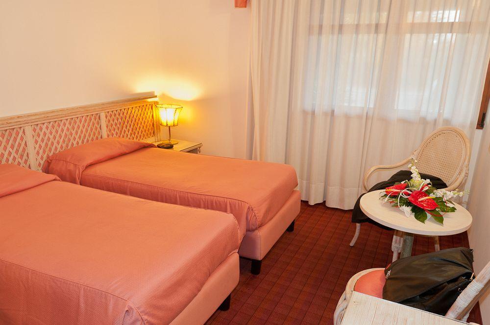 Hotel Villa Isabela Sant'Angelo  Luaran gambar